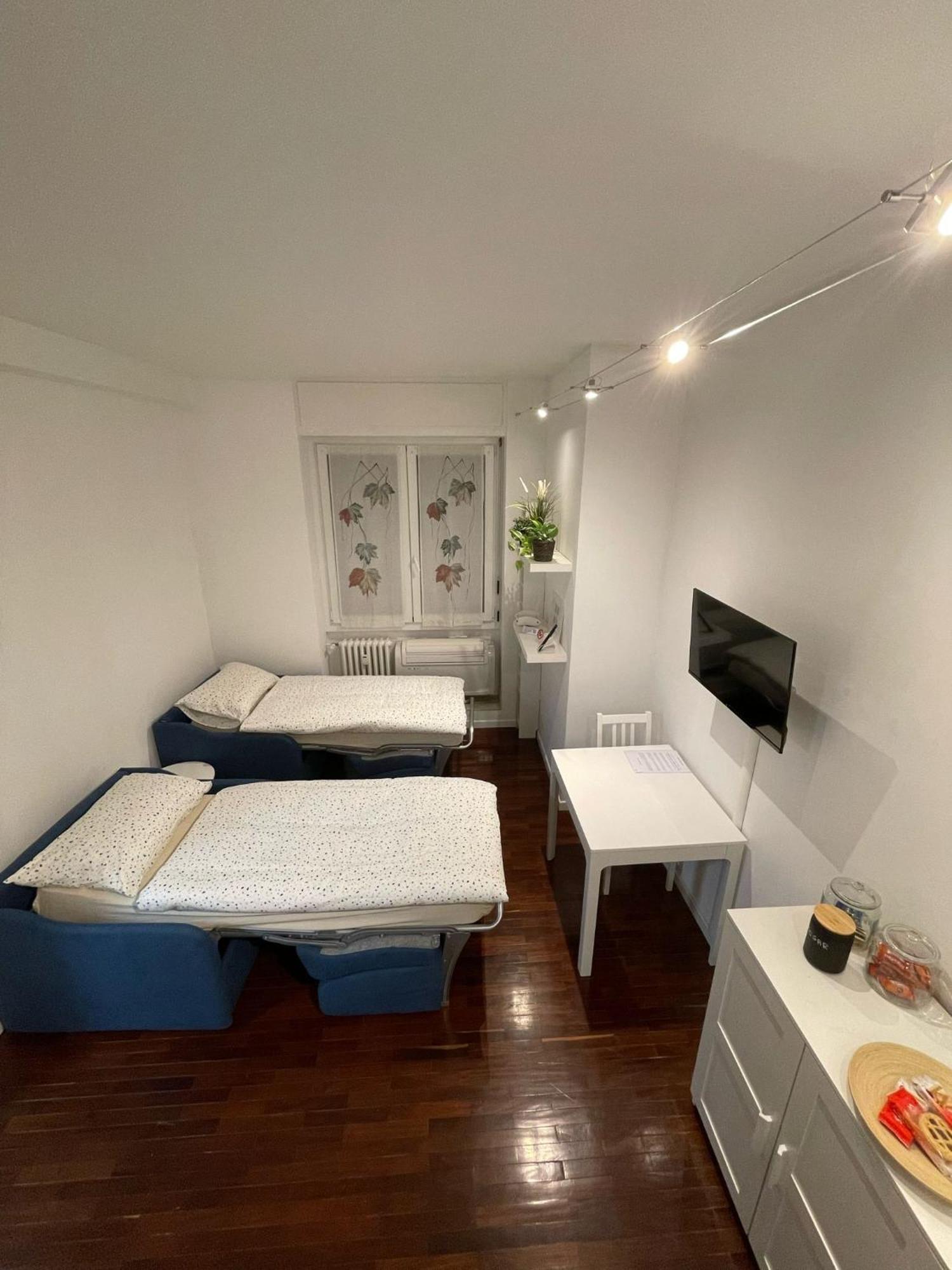 "Giulifor" - Zona Indipendenza - Risorgimento Apartamento Milão Exterior foto